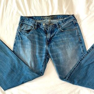 American Eagle blue jeans straight cut